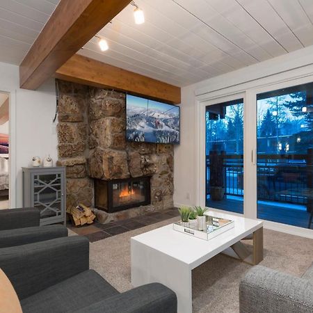 Updated 2 Bedroom - Steps To Gondola & Lift 1A - Hot Tub Aspen Exterior foto