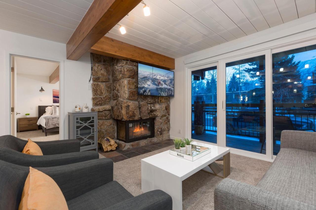 Updated 2 Bedroom - Steps To Gondola & Lift 1A - Hot Tub Aspen Exterior foto